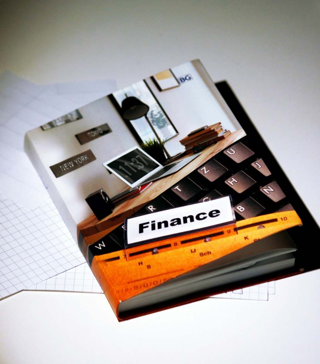 Марія – CFO